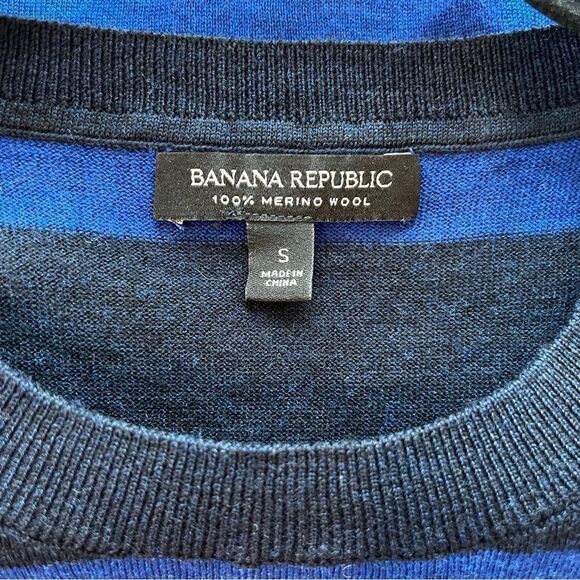 Banana Republic Stripe 100% Merino Wool Top - Size S - Picture 3 of 5